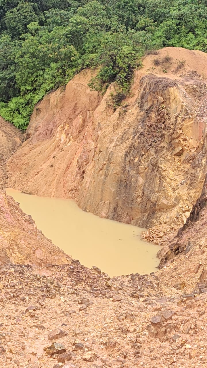 Gold and bauxite mining 34